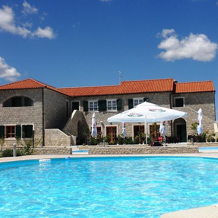 Hotel Pansion Skelin Drinovci Exterior foto