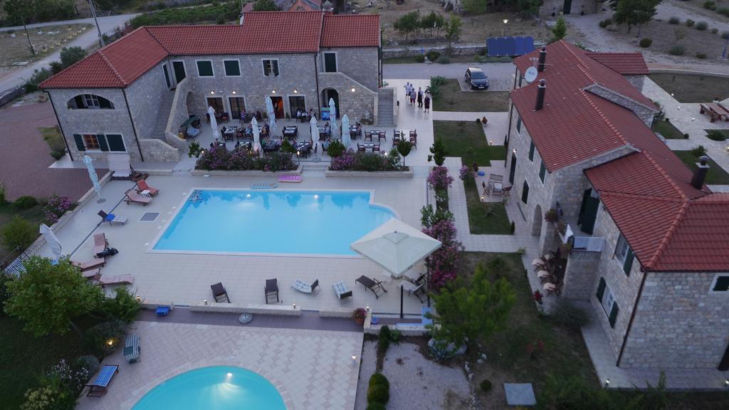 Hotel Pansion Skelin Drinovci Exterior foto