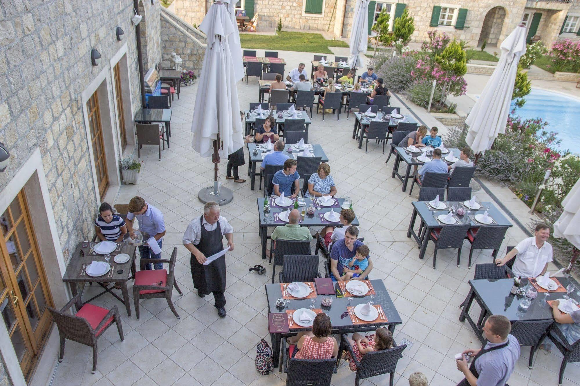 Hotel Pansion Skelin Drinovci Exterior foto